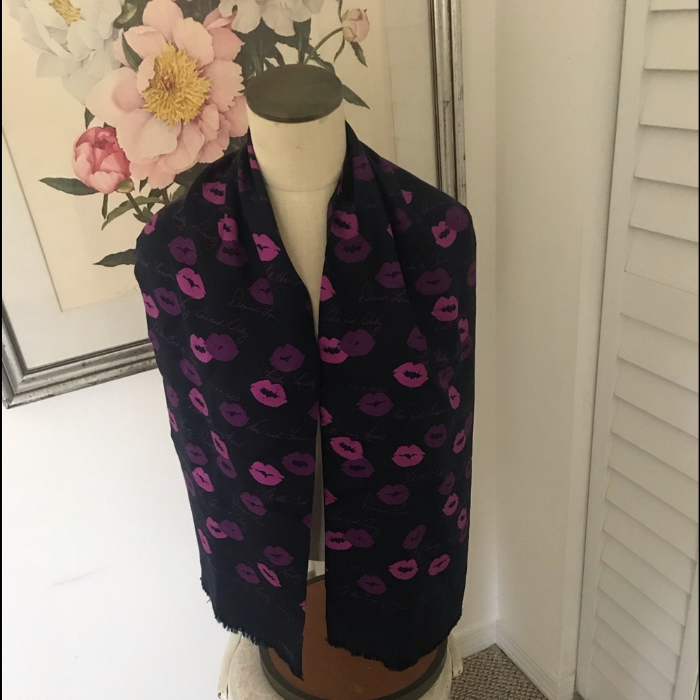 Passionate Silk Carlisle scarf